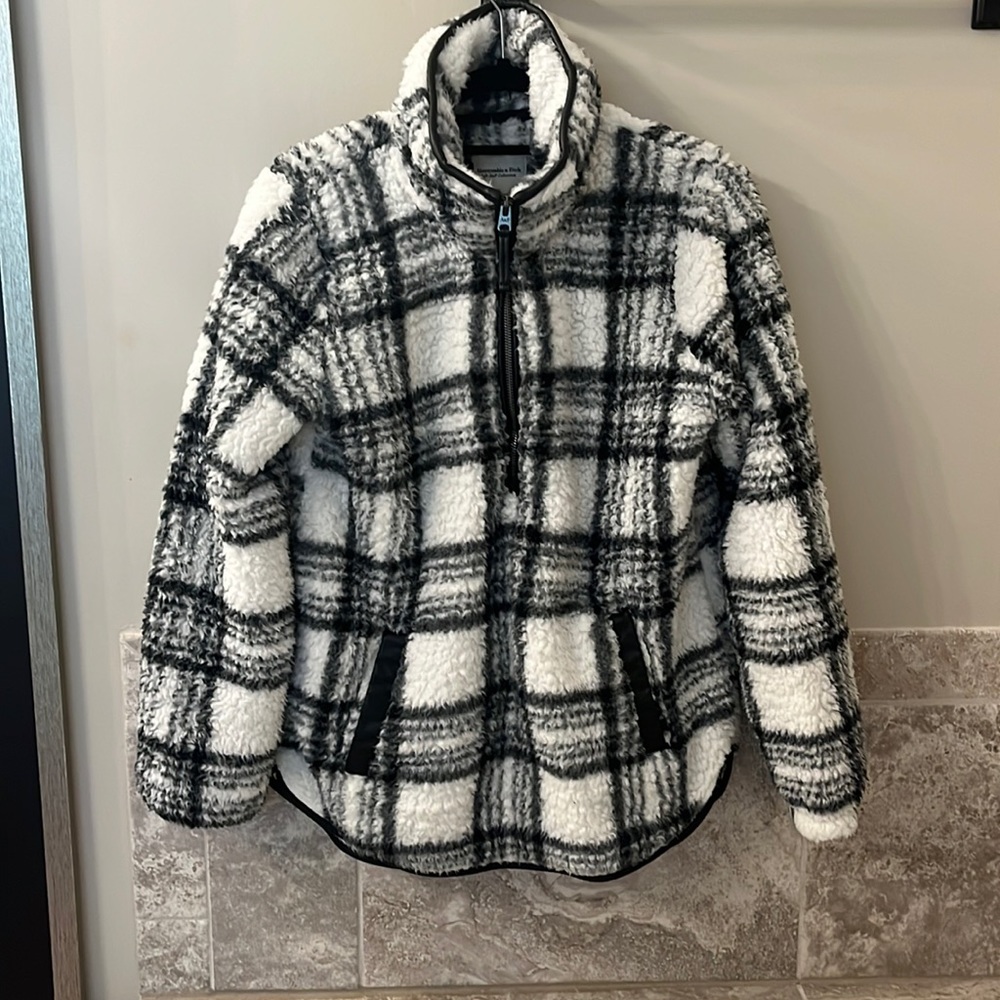 Abercrombie & Fitch soft A&F collection, Fleece Half Zip, Medium